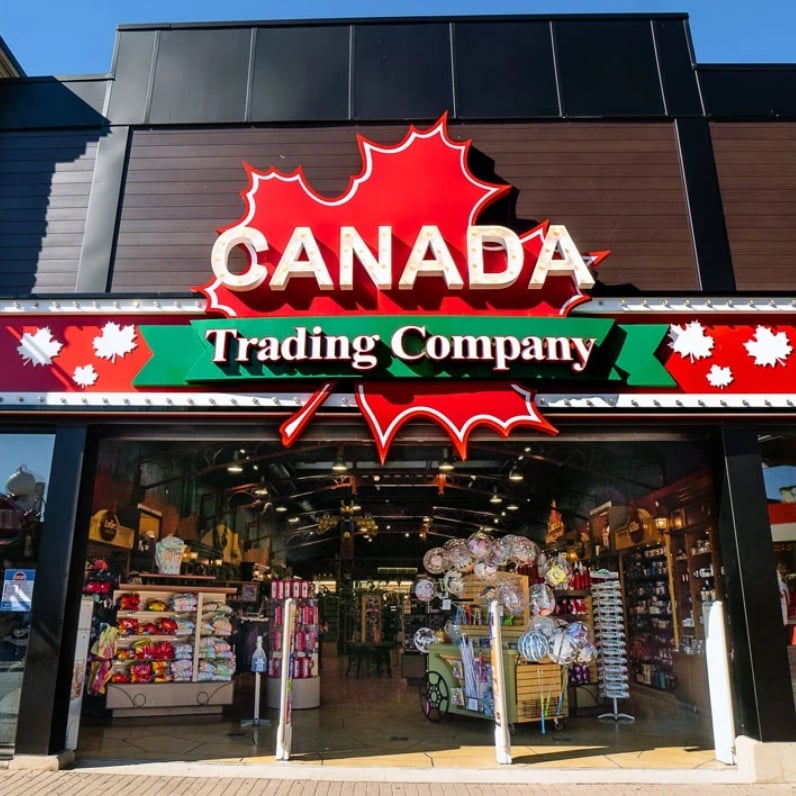 Canada Trading Company Exterior on Clifton Hill in Niagara Falls